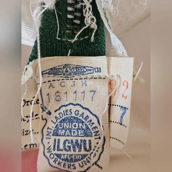 Vintage 60's Party Dress Velvet Green Bodice Ivory Fut & Flare Net Lined - Picture 8 of 8